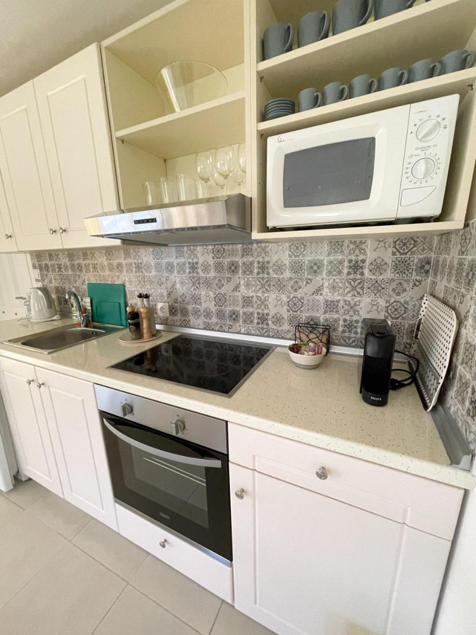 Nostrana Village Apartments Koskinou  Kamer foto